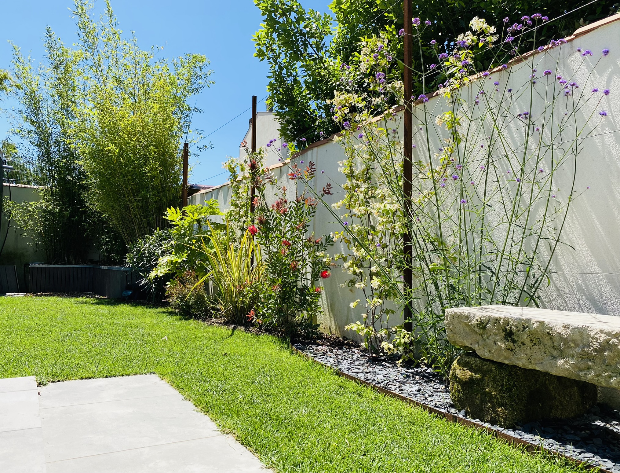 Aménagement d&rsquo;un jardin paysager à Bègles