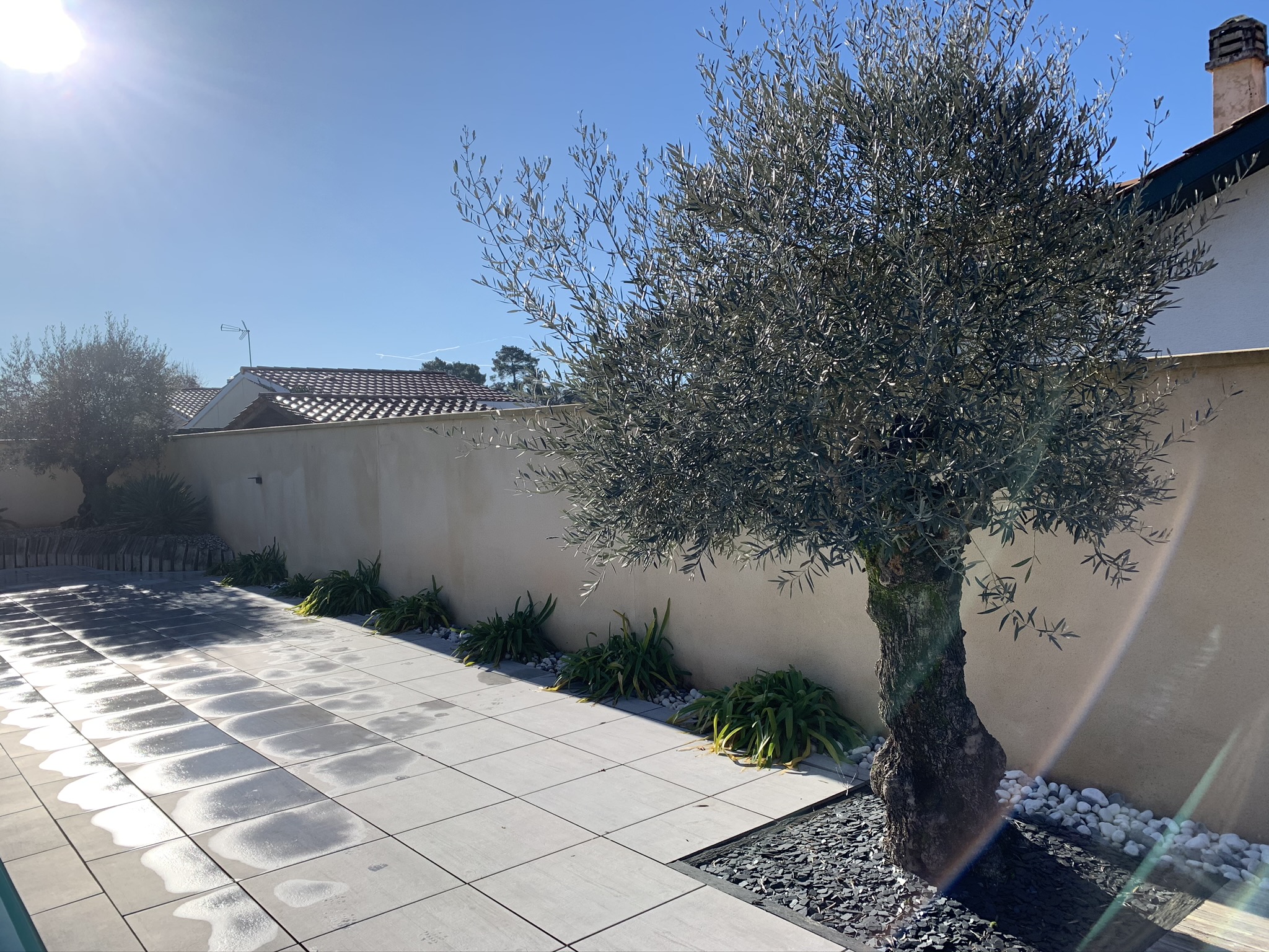 Création d&rsquo;une jardinière en ardoise à Cestas