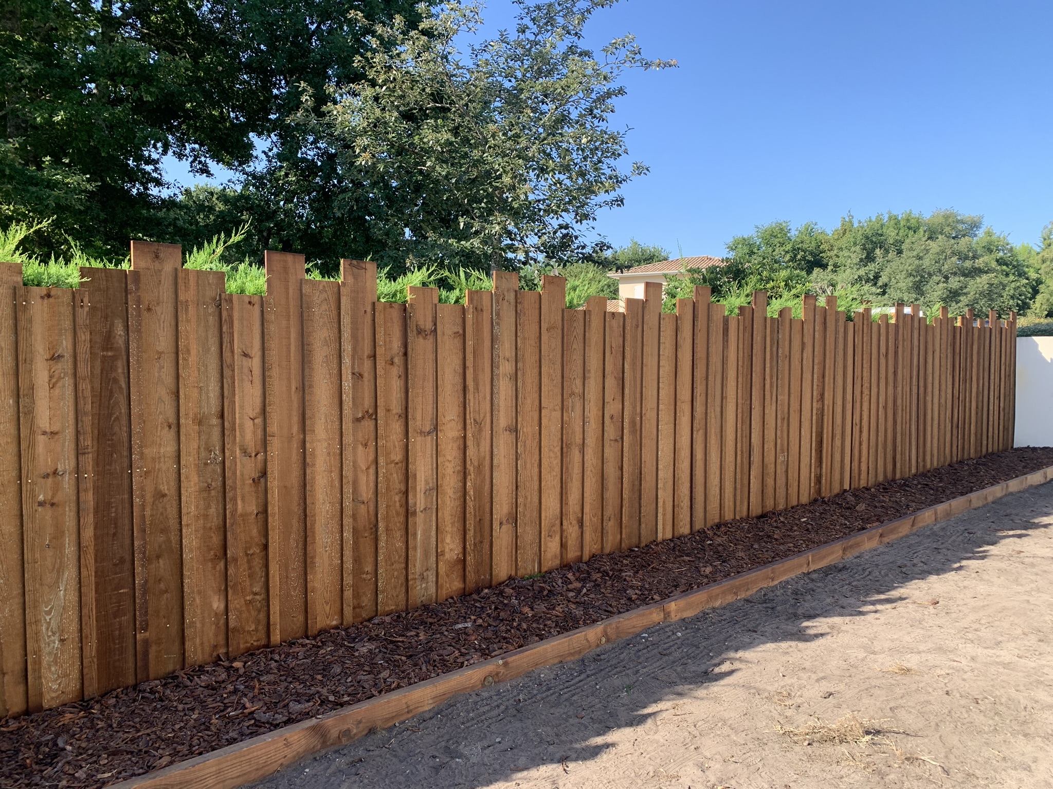 Pose de clôture Bois autoclave Classe IV en Gironde