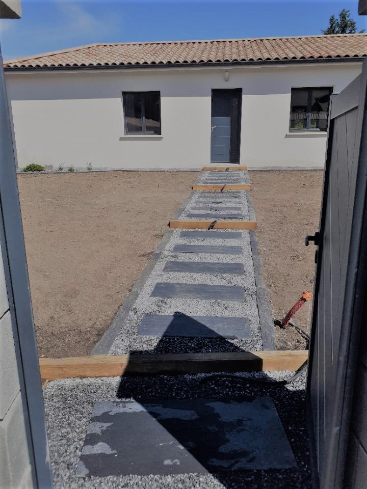 Aménagement de jardin pour cacher le vis-à-vis à Léognan